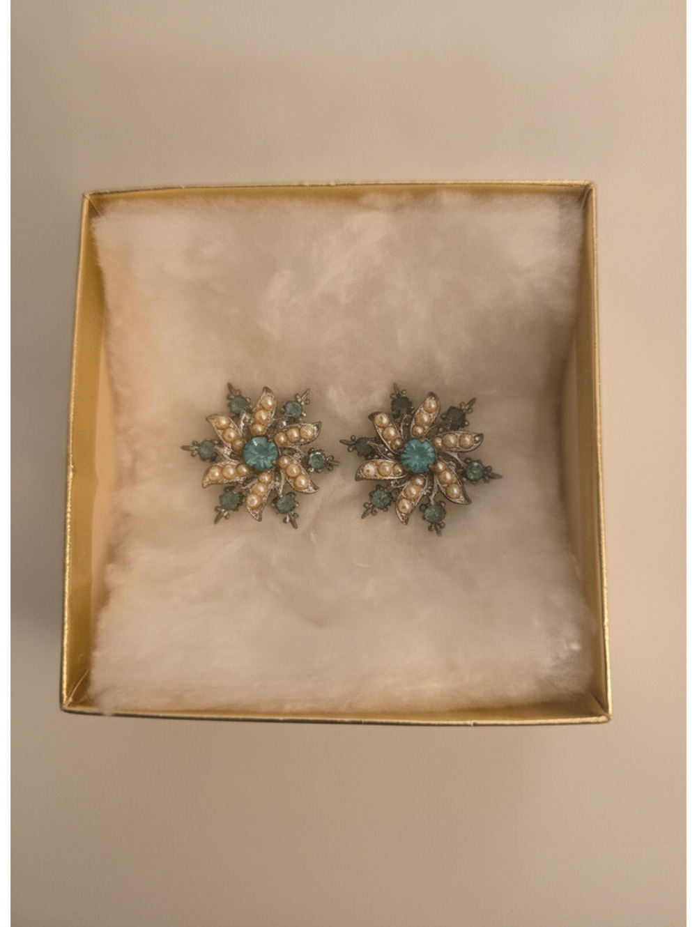 Vintage Style Snowflake Pin Set with Rhinestones and Pearls